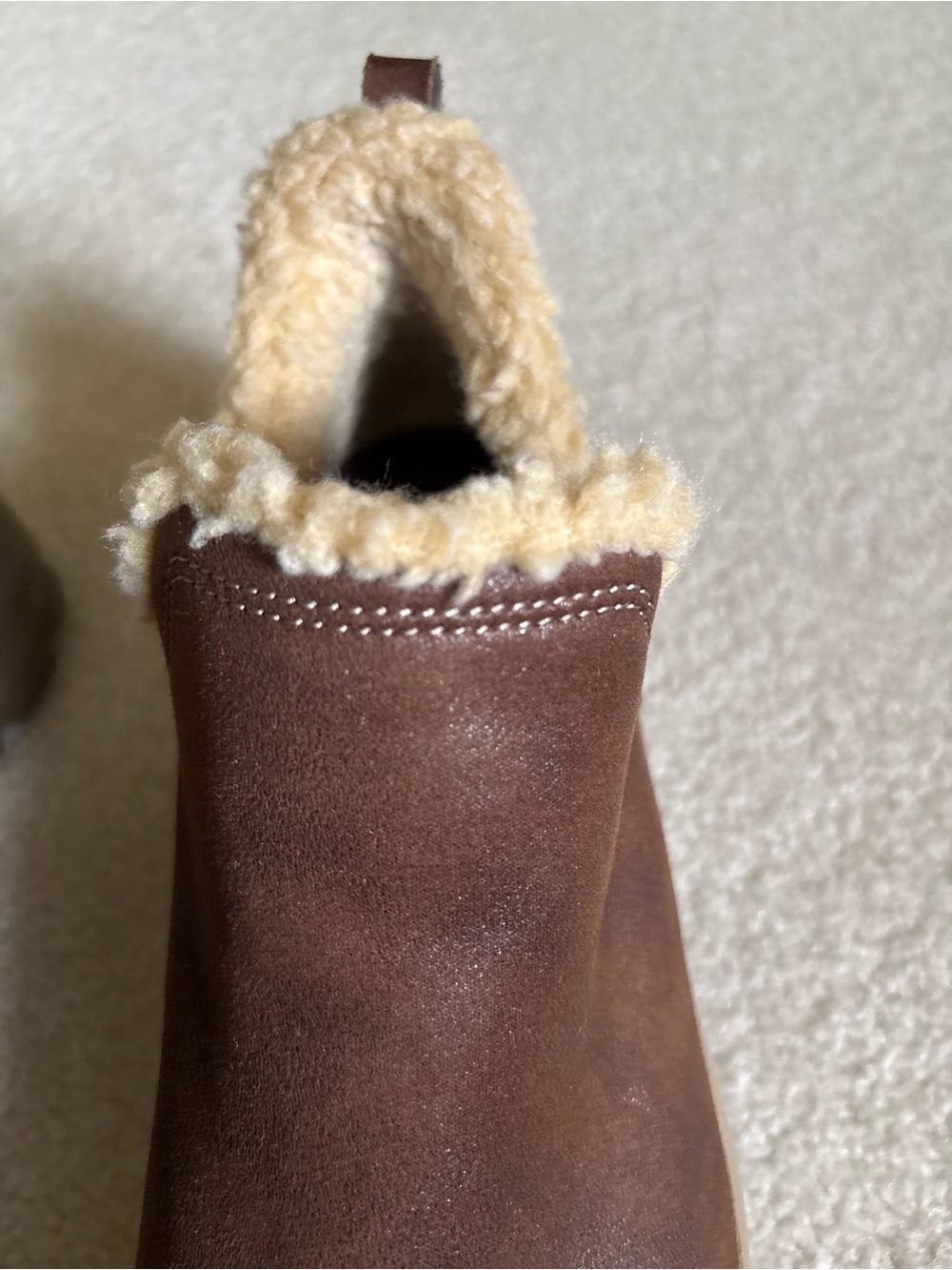 NWT Skechers Women's Relaxed Fit: Easy Going - Buried Ankle Boots Brown US 7.5 - Picture 2 of 9